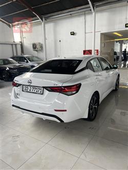 نيسان سنترا